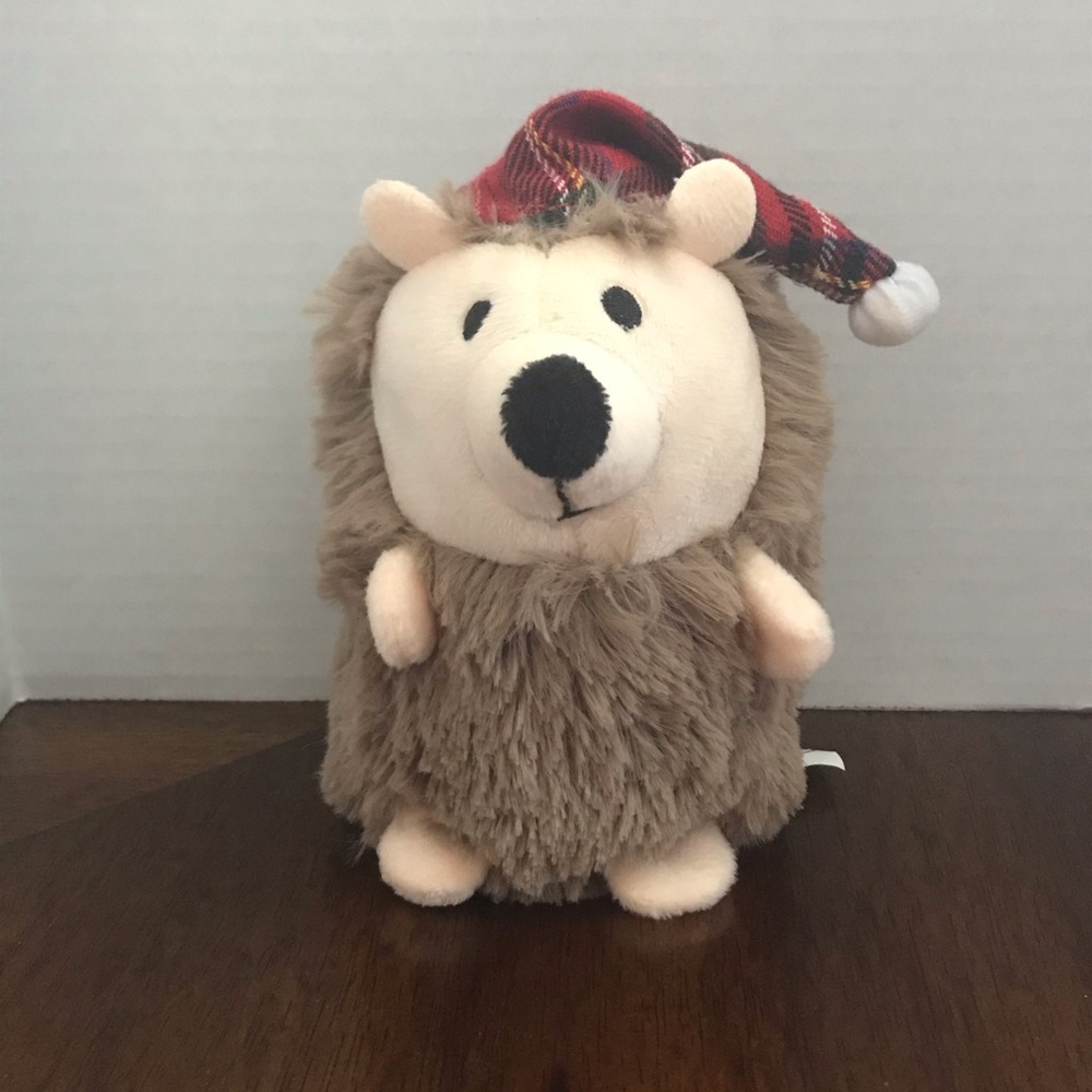 Bass pro Santa wonderland hedgehog plush